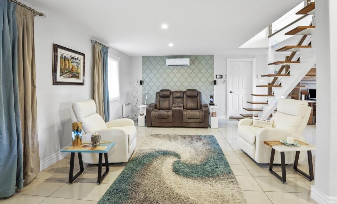 Salle de lavage - 537 Rg De La Rivière S., Saint-Lin/Laurentides, QC