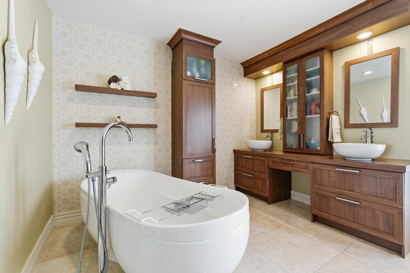 Salle de bains attenante à la CCP - 537 Rg De La Rivière S., Saint-Lin/Laurentides, QC