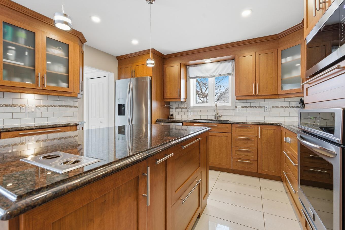 Cuisine - 537Z Rg De La Rivière S., Saint-Lin/Laurentides, QC - Indoor Photo Showing Kitchen
