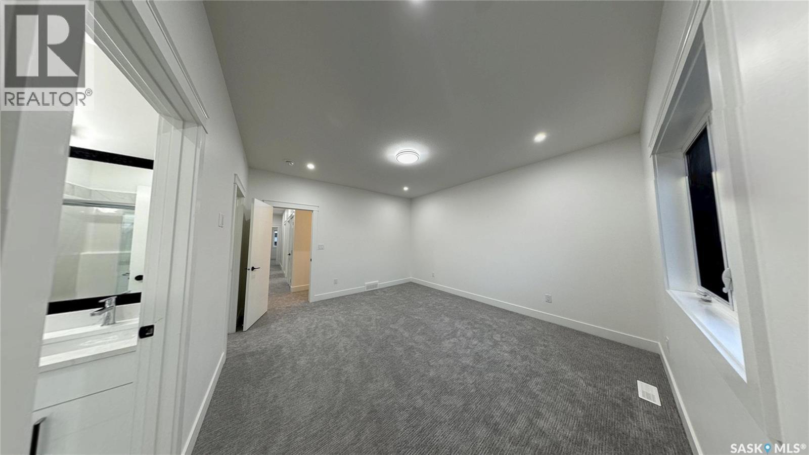 147 Woolf Bend, Saskatoon, SK - Indoor Photo Showing Other Room
