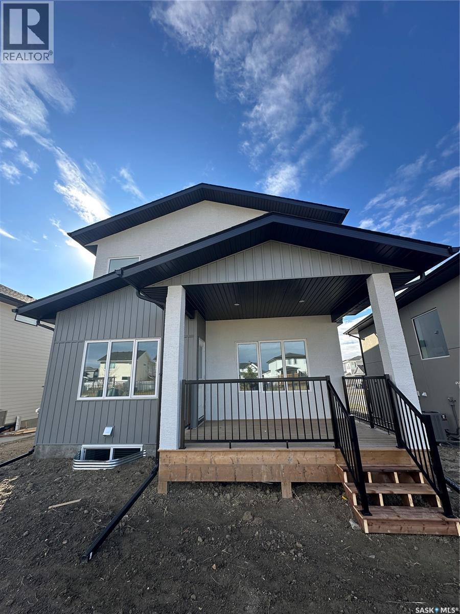 147 Woolf Bend, Saskatoon, SK - Outdoor