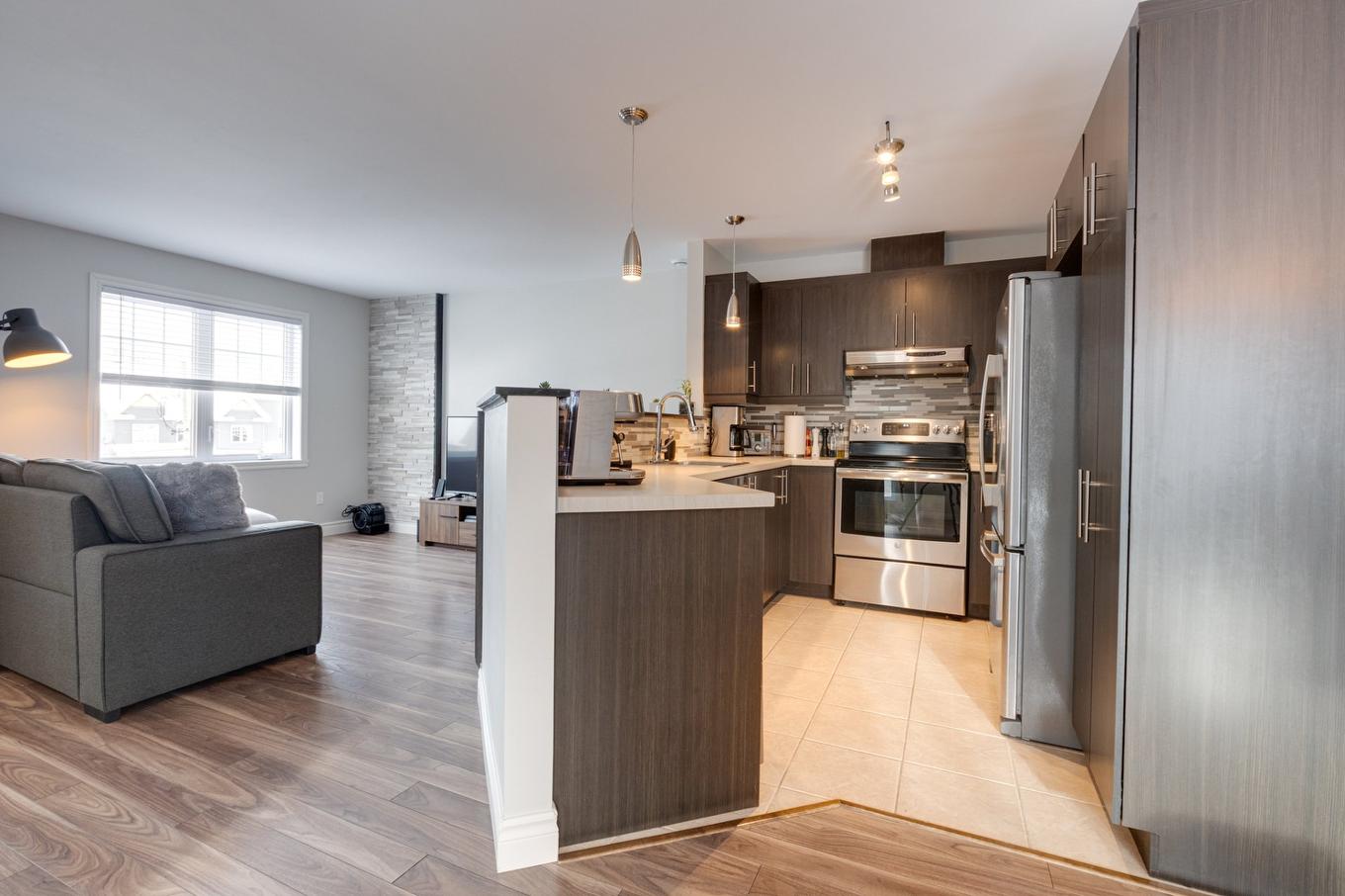 Cuisine - 574 Rue Du Clos-Des-Ducs, Prévost, QC - Indoor Photo Showing Kitchen