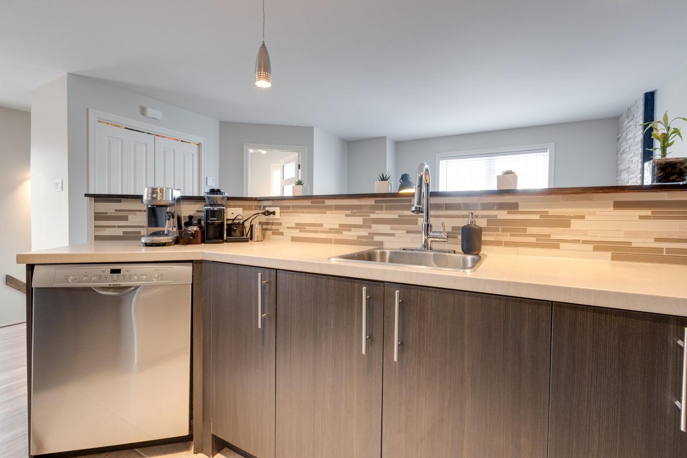 Cuisine - 574 Rue Du Clos-Des-Ducs, Prévost, QC - Indoor Photo Showing Kitchen