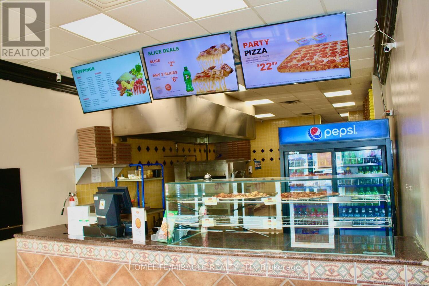 697 Queenston Road, Hamilton, ON