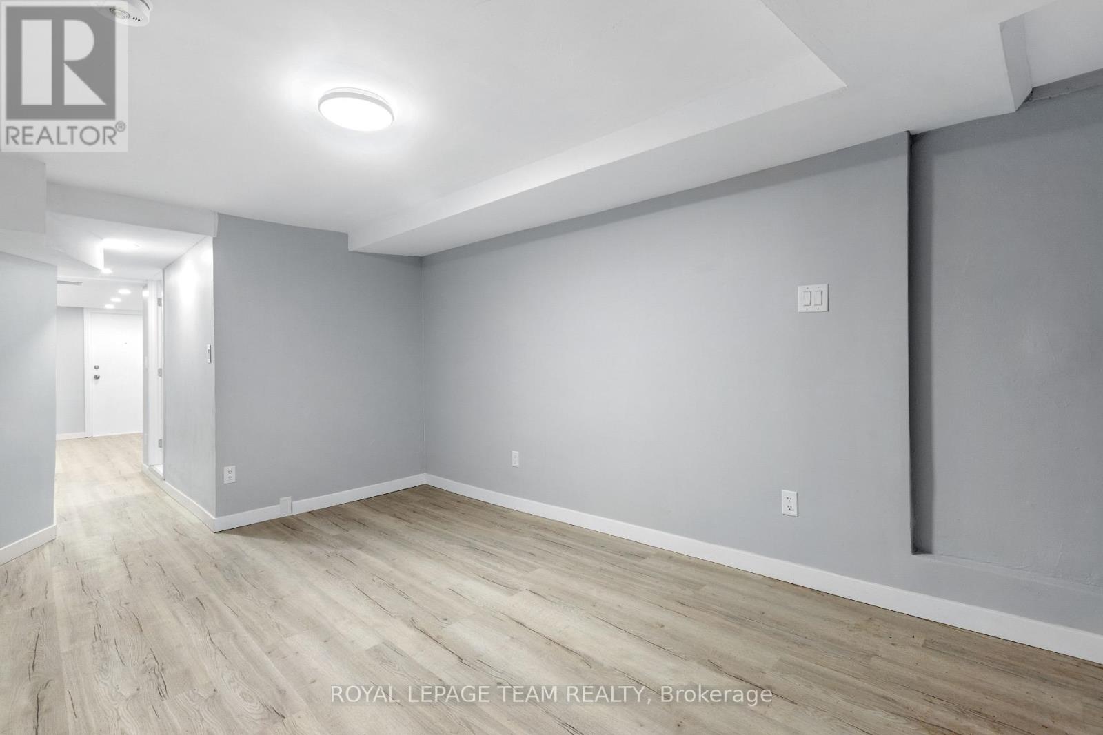 883 Somerset Street W, Ottawa, ON - Indoor Photo Showing Other Room