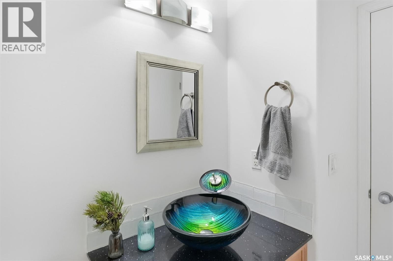 323 Hettle Cove, Saskatoon, SK - Indoor