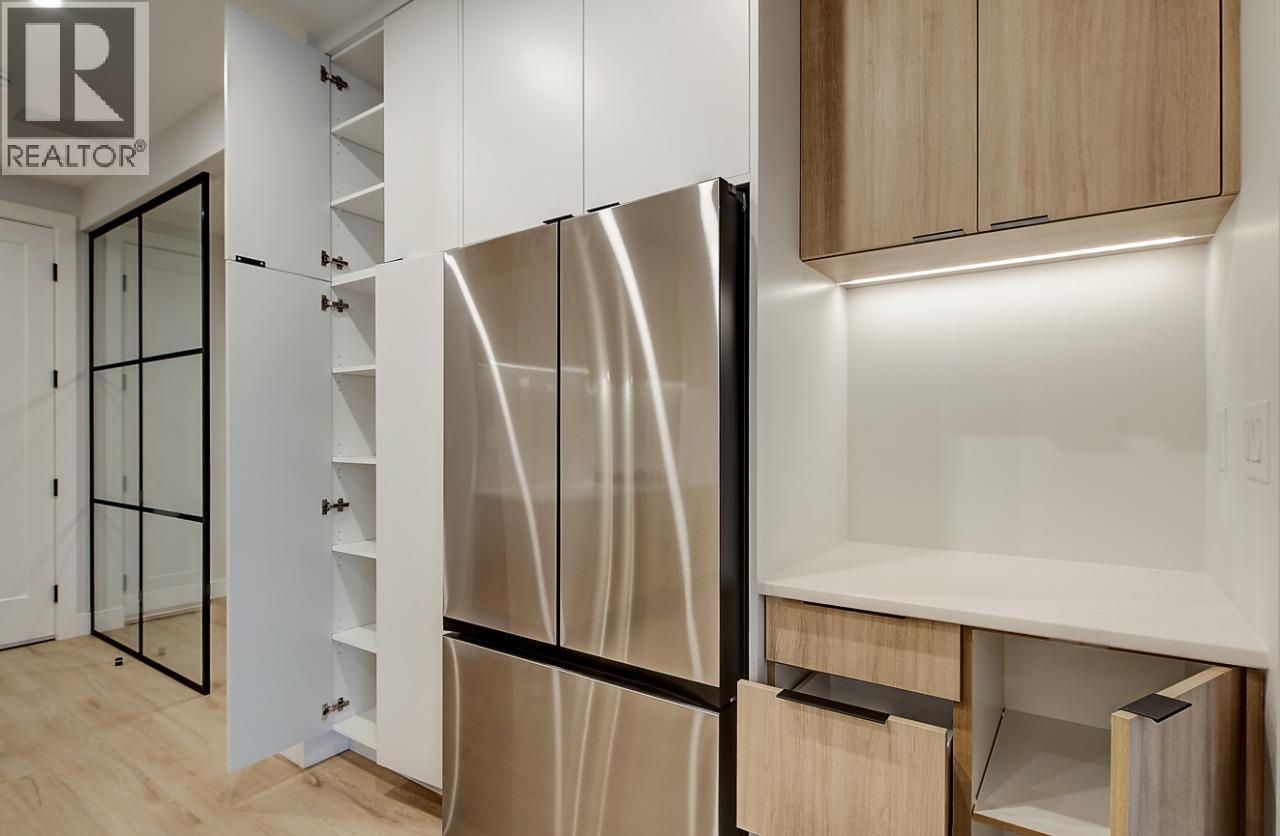 75 Predator Ridge Drive Unit# 205, Vernon, BC - Indoor