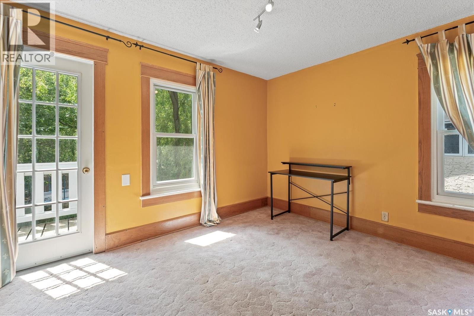 1018 Aird Street, Saskatoon, SK - Indoor Photo Showing Other Room