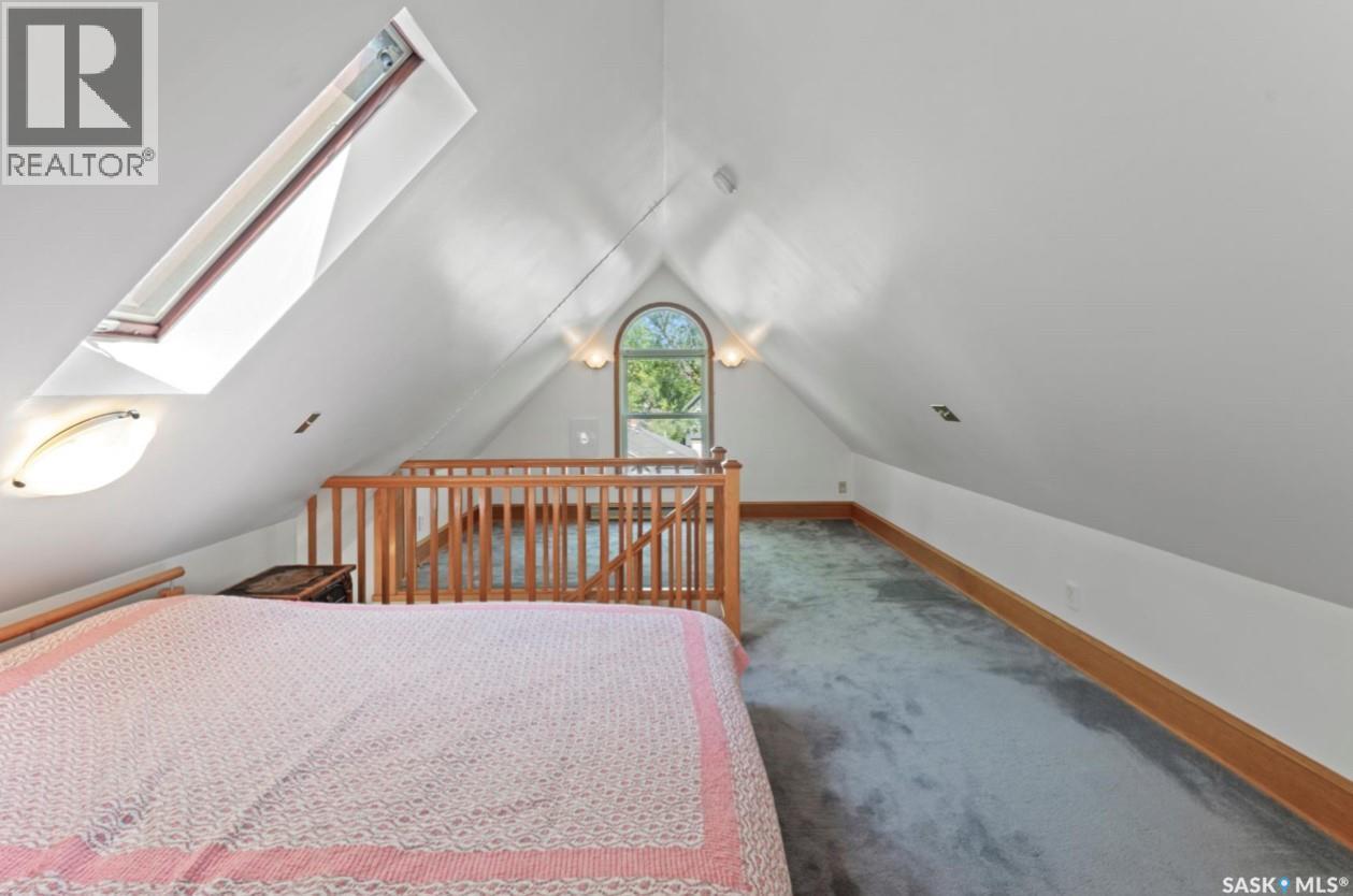 1018 Aird Street, Saskatoon, SK - Indoor Photo Showing Other Room