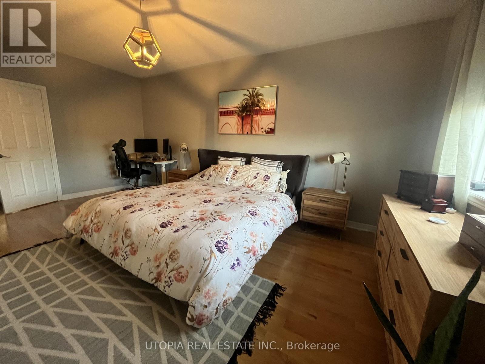 5405 Festival Drive, Mississauga, ON - Indoor Photo Showing Bedroom