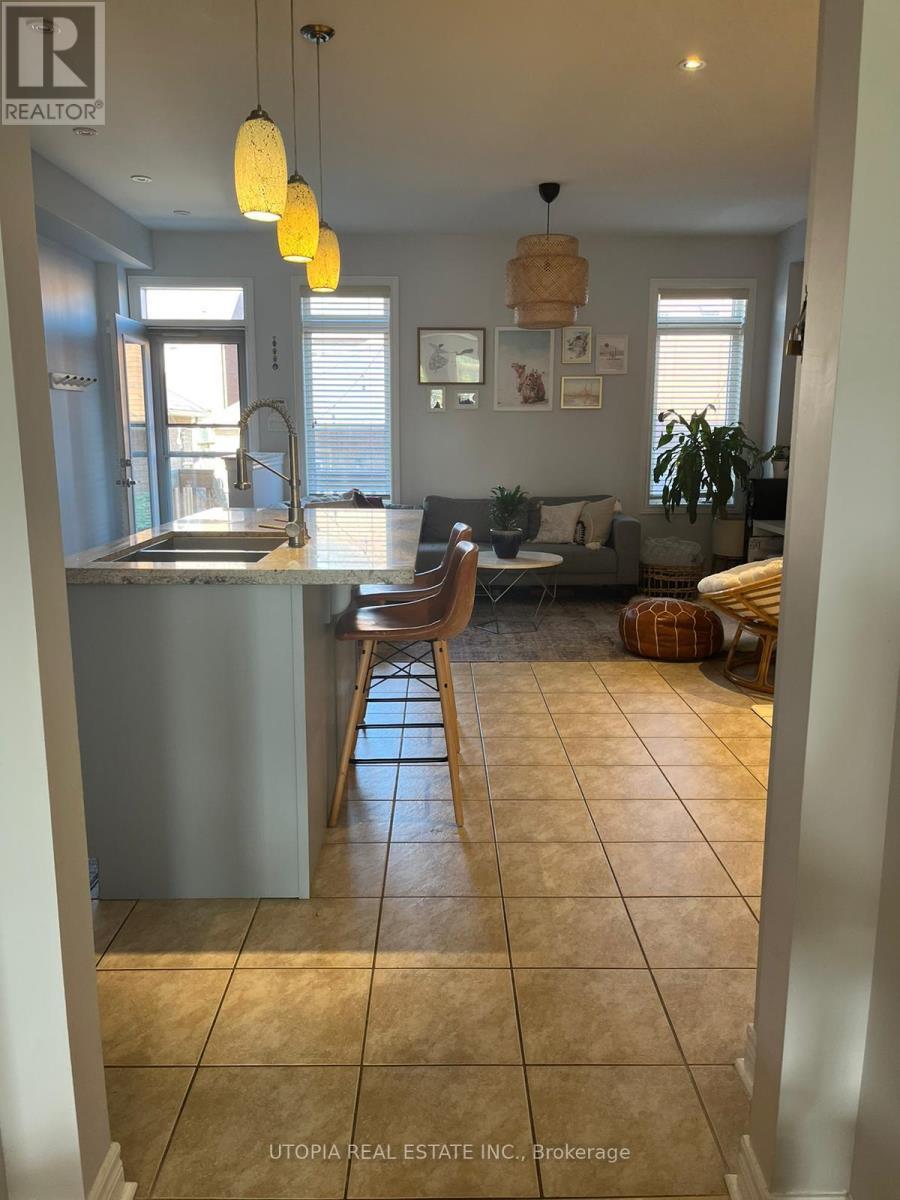 5405 Festival Drive, Mississauga, ON - Indoor