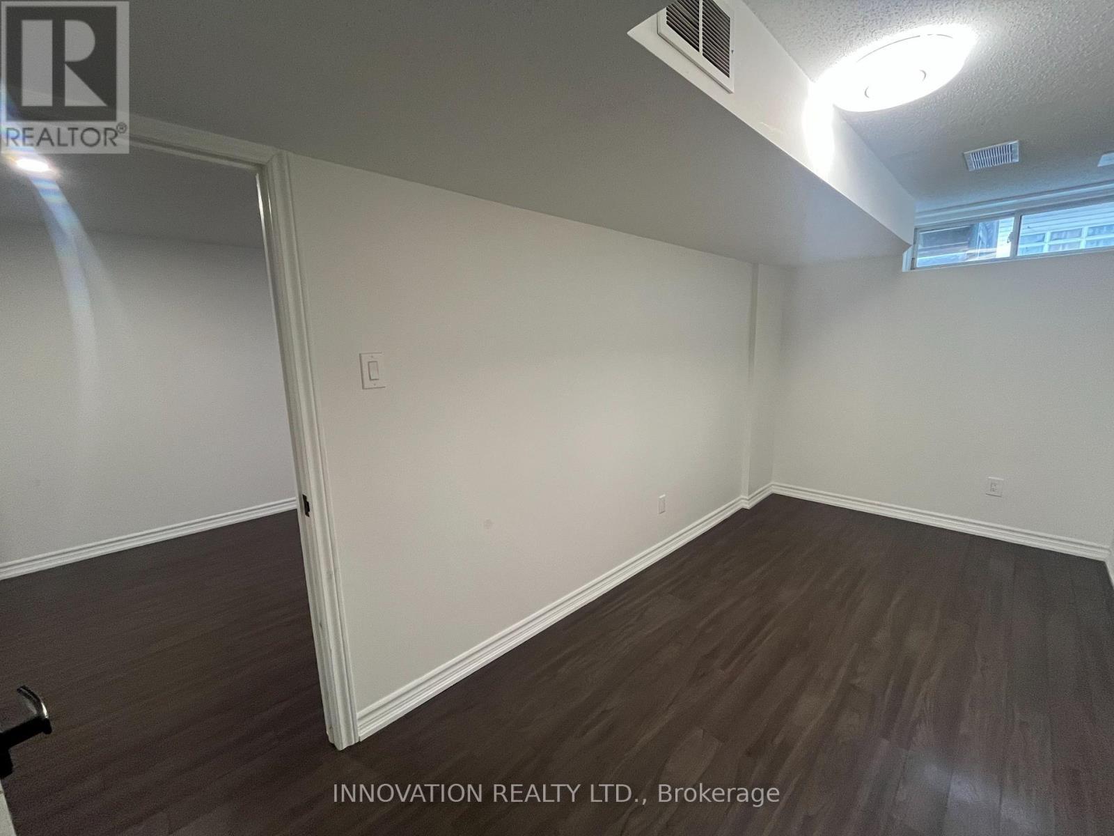 16 Santa Cruz Private, Ottawa, ON - Indoor Photo Showing Other Room