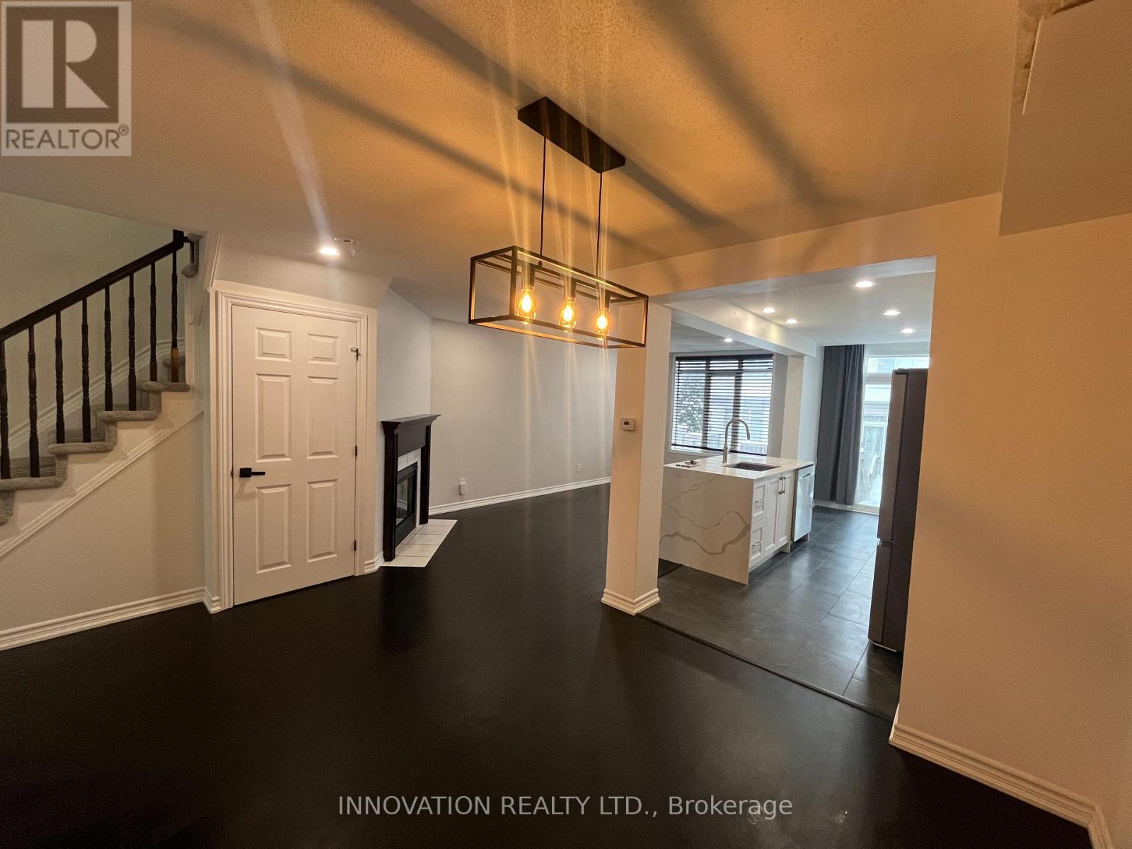 16 Santa Cruz Private, Ottawa, ON - Indoor Photo Showing Other Room