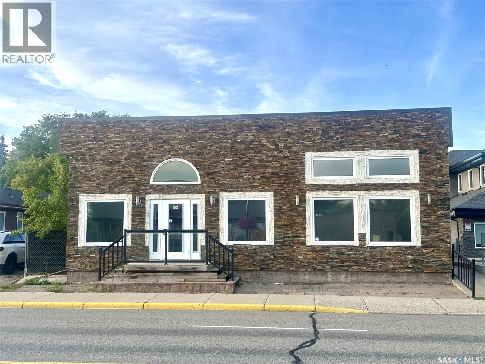 106 Central Street E, Warman, SK