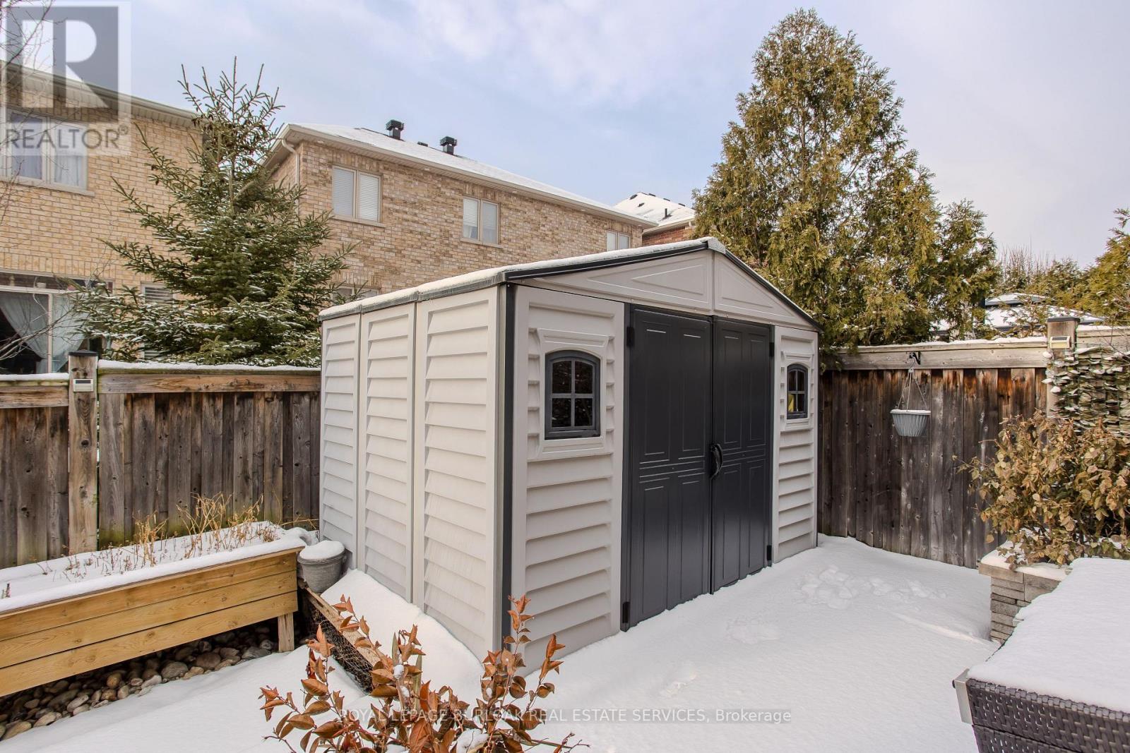 3322 Stoneware Road, Burlington, ON - Outdoor With Exterior