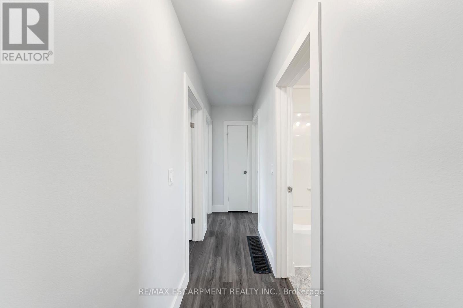 167 Miles Road, Hamilton, ON - Indoor Photo Showing Other Room