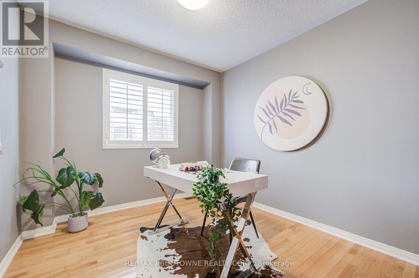 3041 Caulfield Crescent, Mississauga, ON - Indoor Photo Showing Other Room