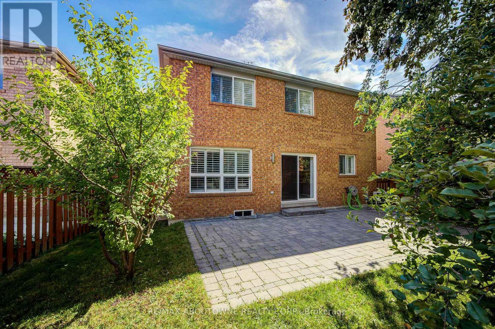 3041 Caulfield Crescent, Mississauga, ON - Outdoor