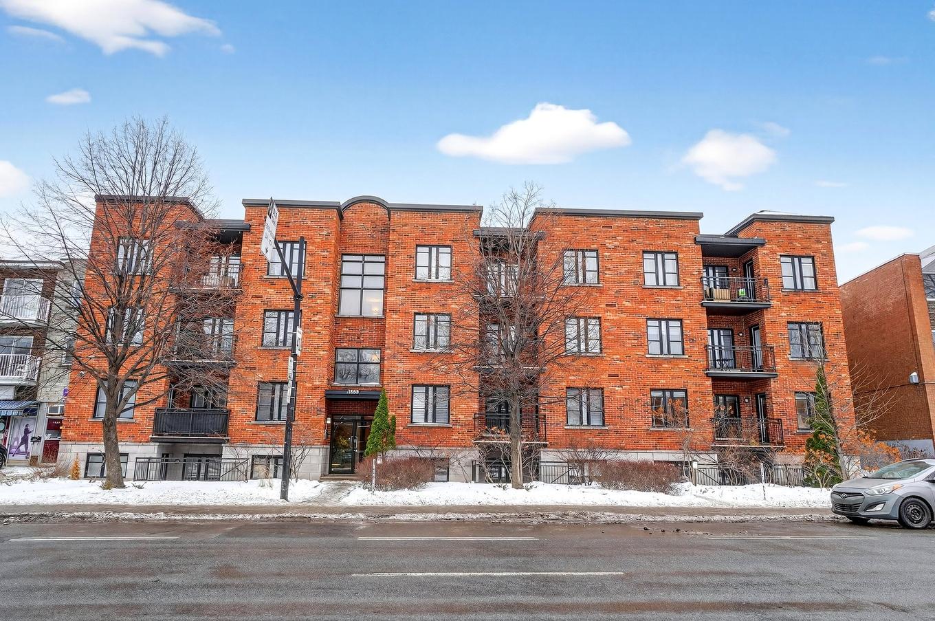 Exterior - 304-1628 Boul. Henri-Bourassa E., Montréal (Ahuntsic-Cartierville), QC - Outdoor With Balcony With Facade