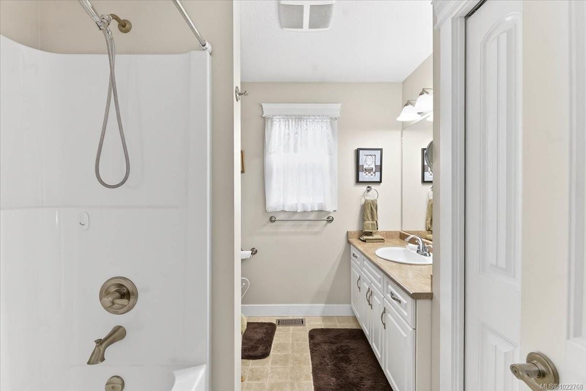 403-5700 Pierce Rd, Port Alberni, BC