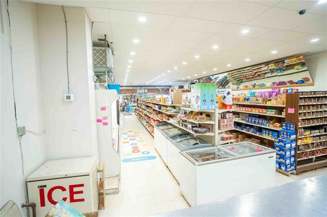 467 Sargent Ave, Winnipeg, MB