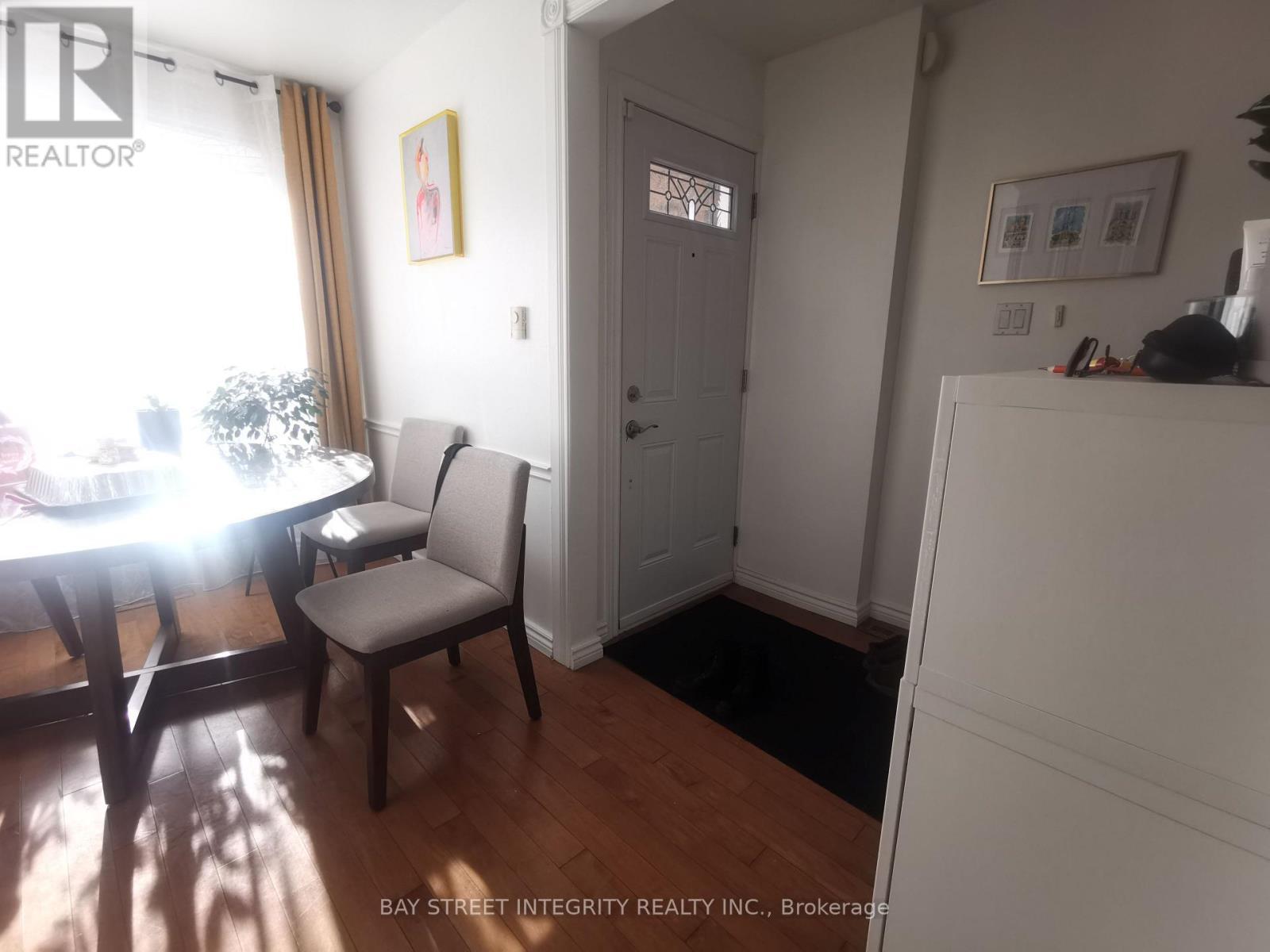 976 Raintree Lane, Mississauga, ON - Indoor Photo Showing Other Room