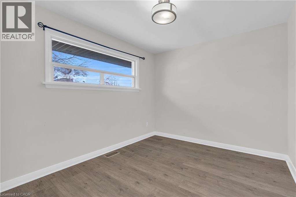 220 Bruce Street, Kitchener, ON - Indoor Photo Showing Other Room