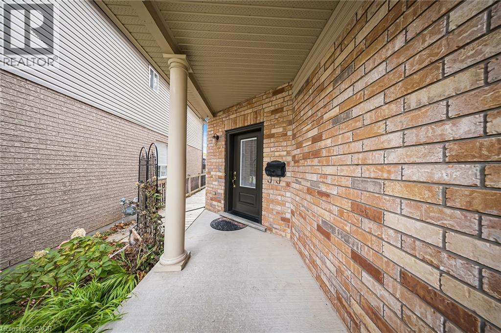 11 Renner Drive, Cambridge, ON - Outdoor With Exterior