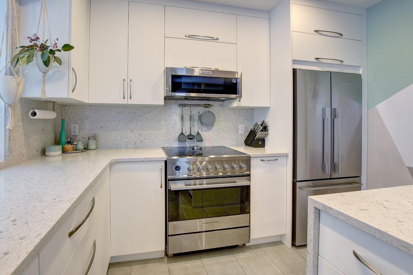 Cuisine - 1455 Place De Tournai, Terrebonne (Terrebonne), QC - Indoor Photo Showing Kitchen
