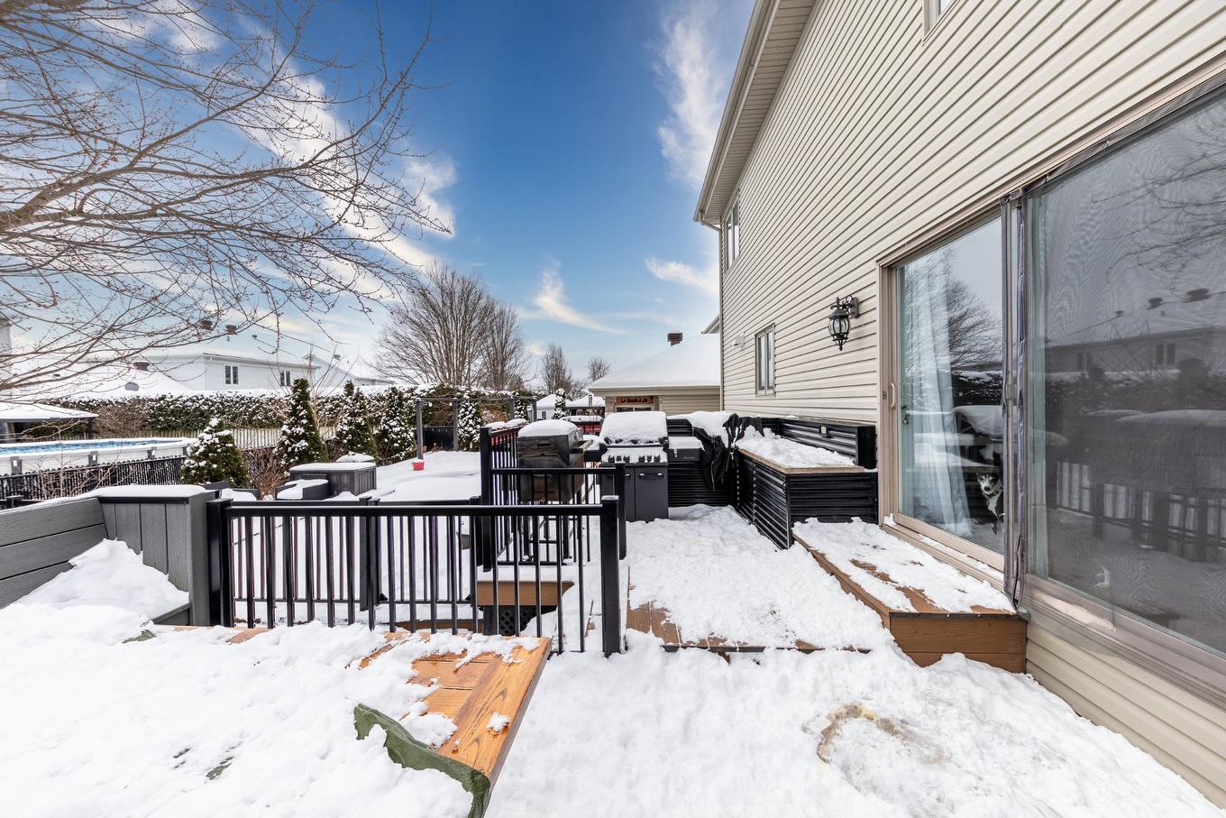 Balcony - 52 Rue De Lourtel, Saint-Jean-Sur-Richelieu, QC - Outdoor