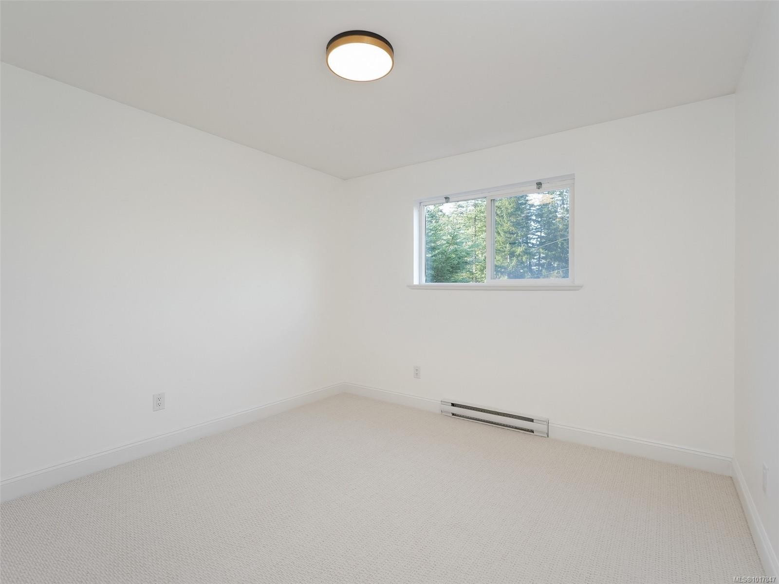 2 Game Rd, View Royal, BC