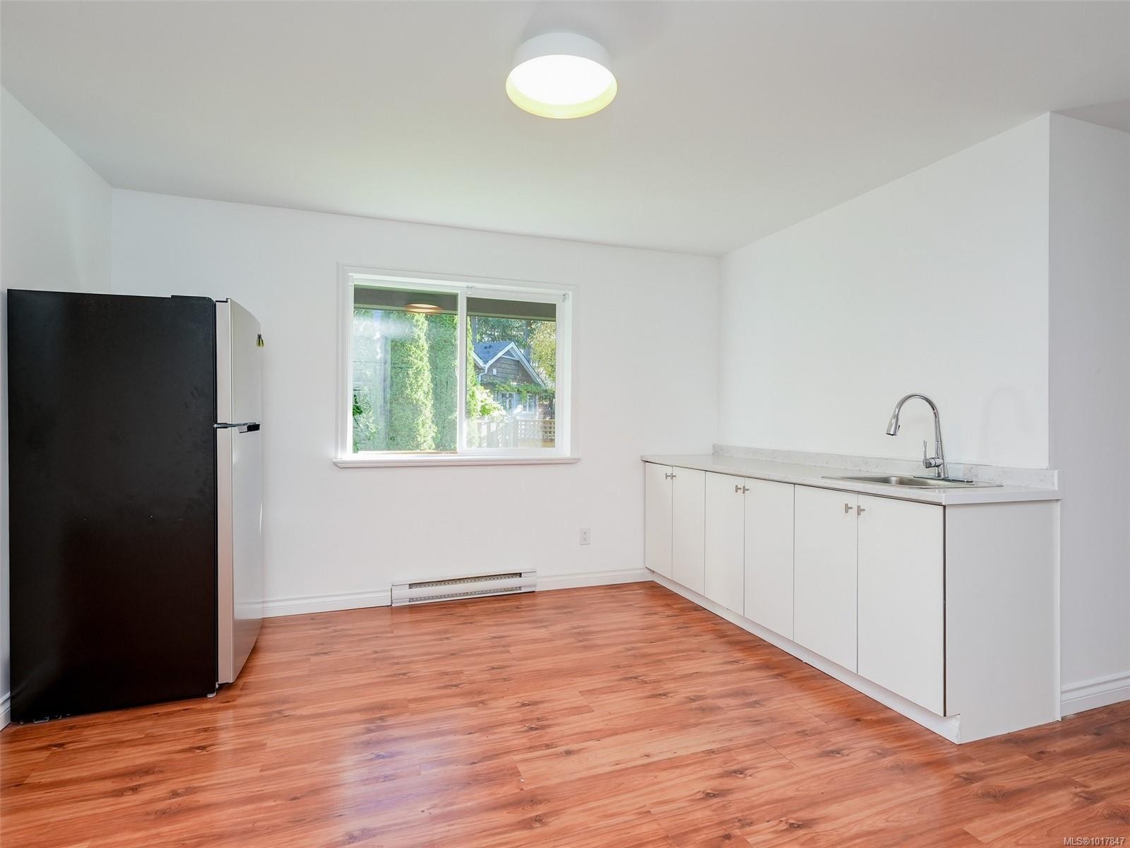 2 Game Rd, View Royal, BC