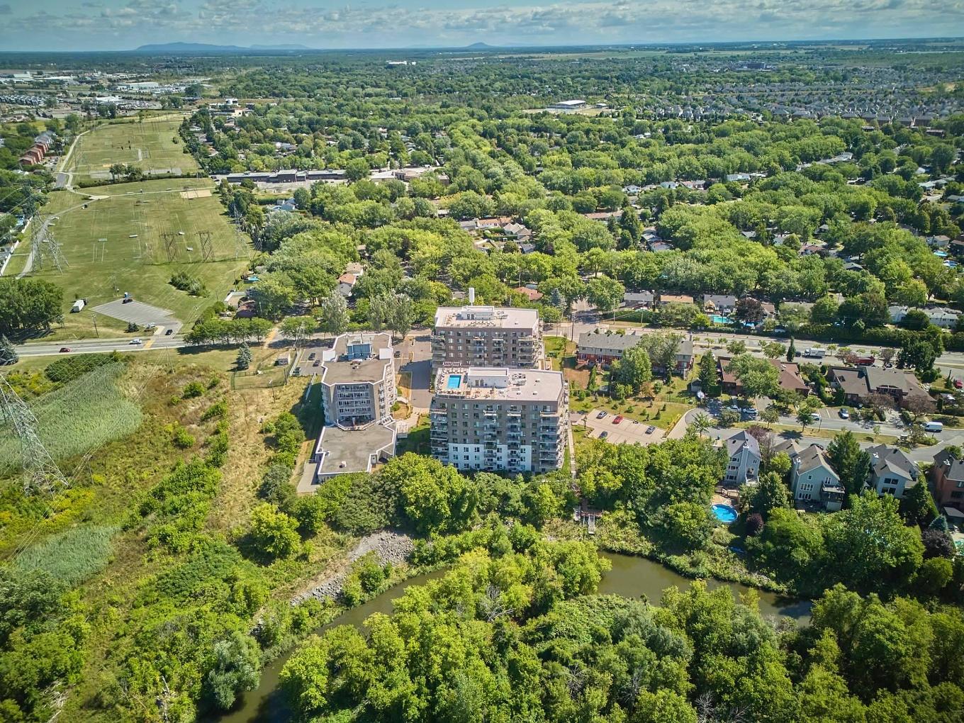 Photo aérienne - 712-64 Ch. St-François-Xavier, Candiac, QC - Outdoor With View