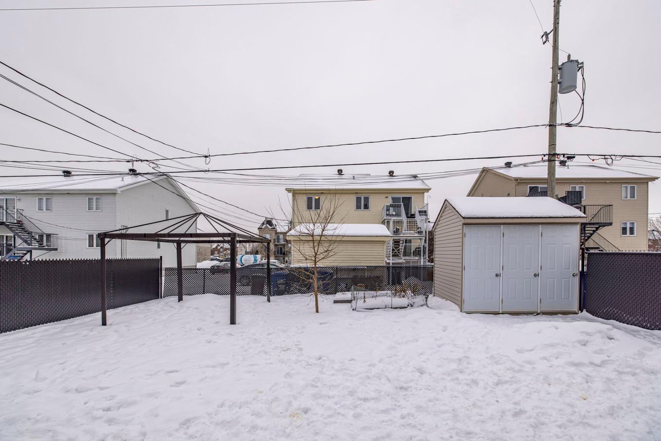 Backyard - 222 Rue Des Lys, Saint-Eustache, QC - Outdoor