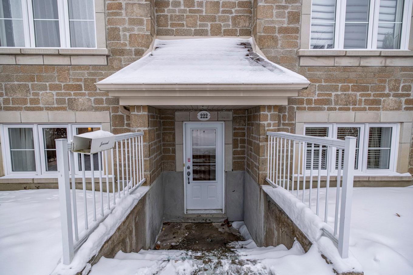 Frontage - 222 Rue Des Lys, Saint-Eustache, QC - Outdoor With Exterior