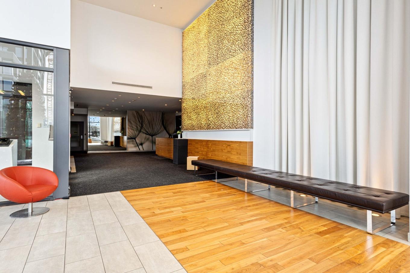 Hall d'entrée/Vestibule - 303-299 Rue De La Rotonde, Montréal (Verdun/Île-Des-Soeurs), QC - Indoor Photo Showing Other Room