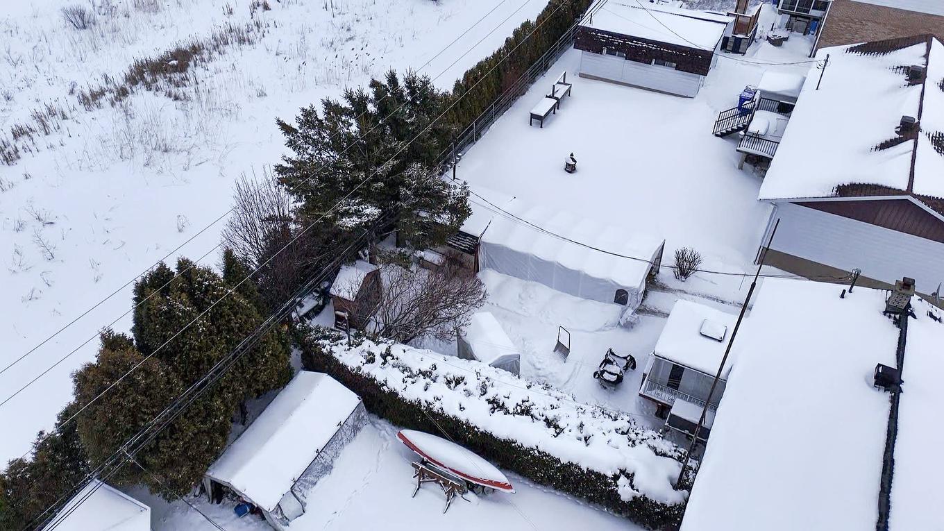 Cour - 758 Rue Jolliet, Trois-Rivières, QC - Outdoor