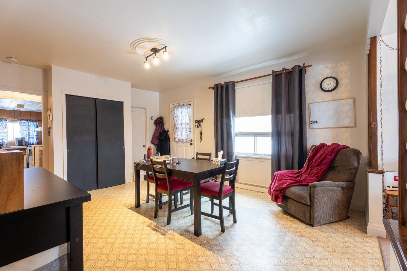 Salle à manger - 135 9E Avenue, Drummondville, QC - Indoor Photo Showing Dining Room