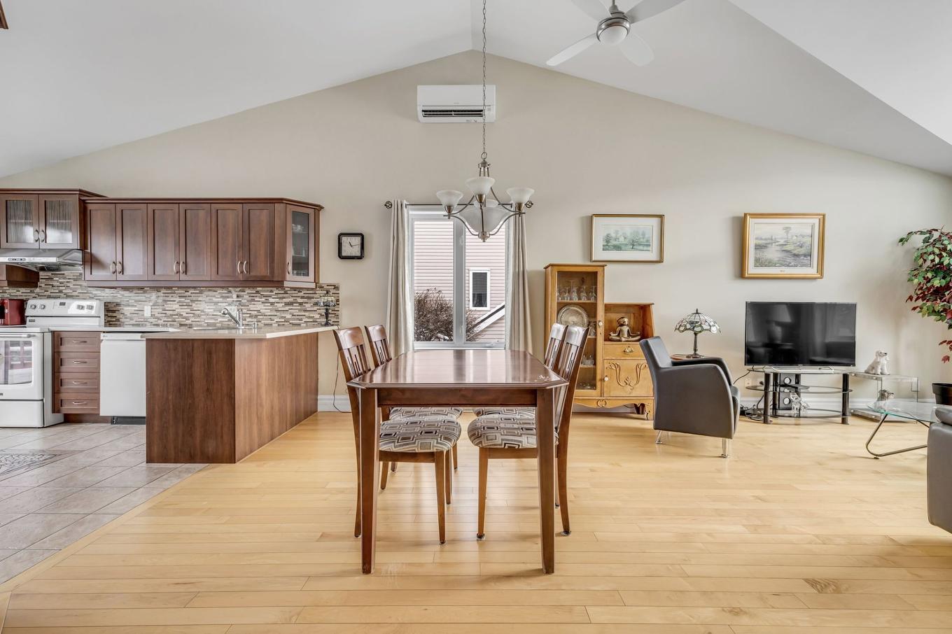 Salle à manger - 4359 Rue Des Tourne-Pierres, Québec (Charlesbourg), QC - Indoor