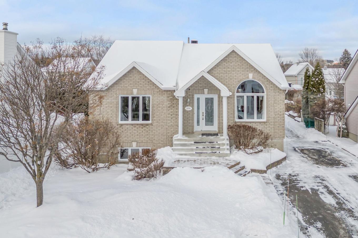 Façade - 4359 Rue Des Tourne-Pierres, Québec (Charlesbourg), QC - Outdoor With Facade