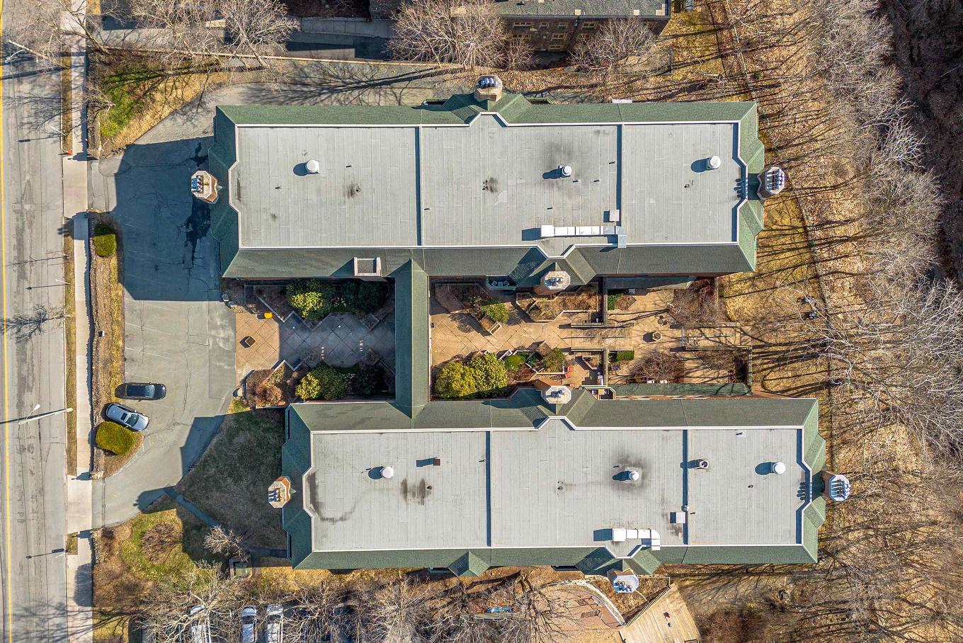 112 1350 Oxford Street, Halifax, NS