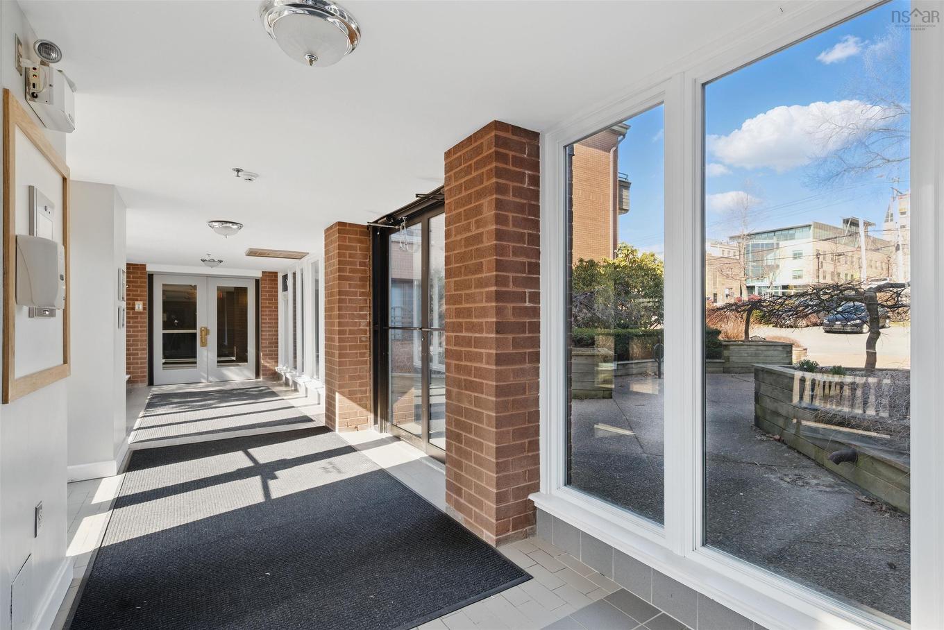 112 1350 Oxford Street, Halifax, NS