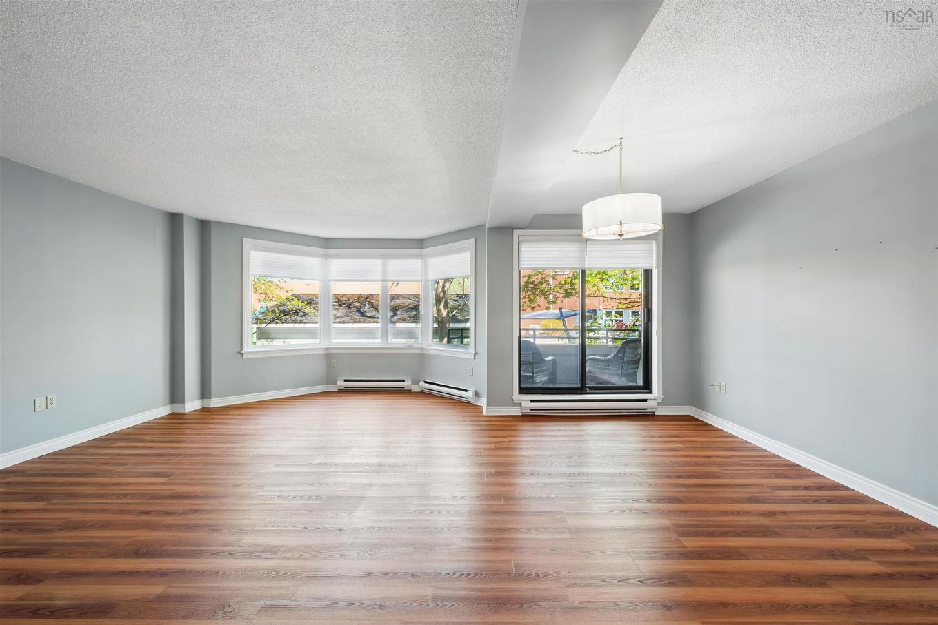 112 1350 Oxford Street, Halifax, NS