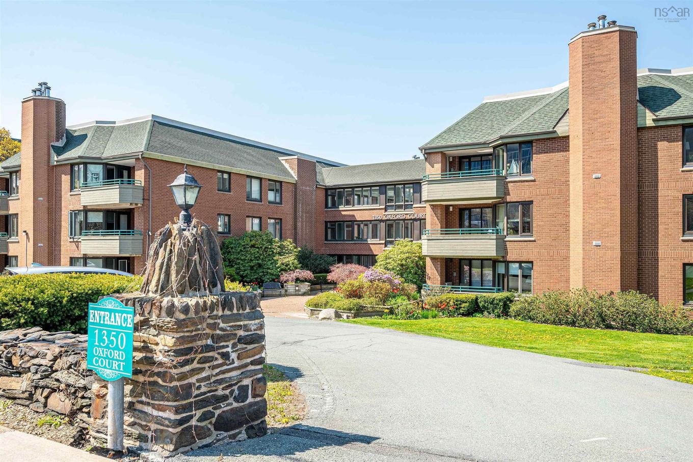 112 1350 Oxford Street, Halifax, NS