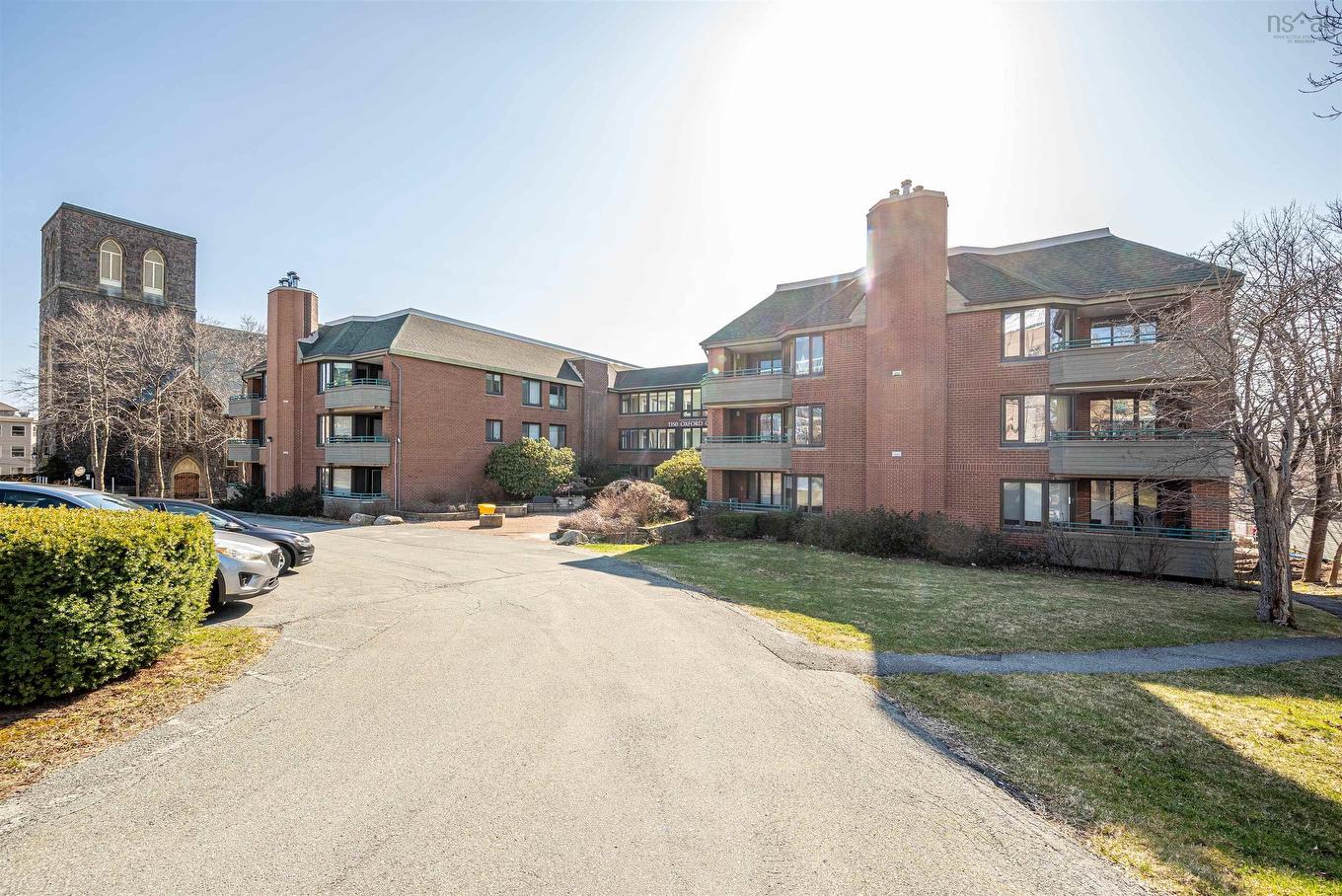 112 1350 Oxford Street, Halifax, NS