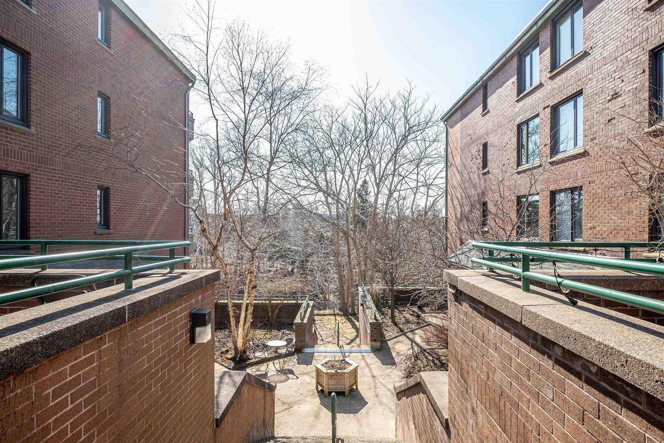 112 1350 Oxford Street, Halifax, NS