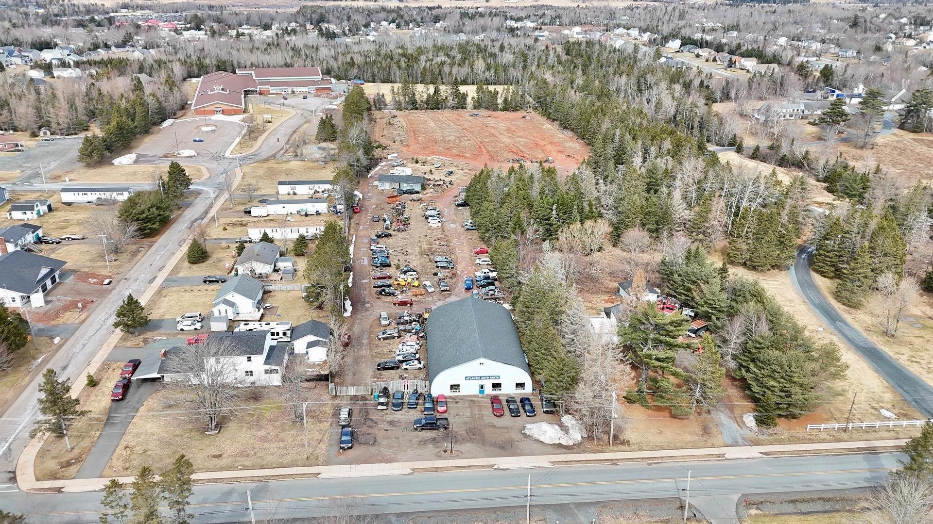 991 College Road, Valley, NS