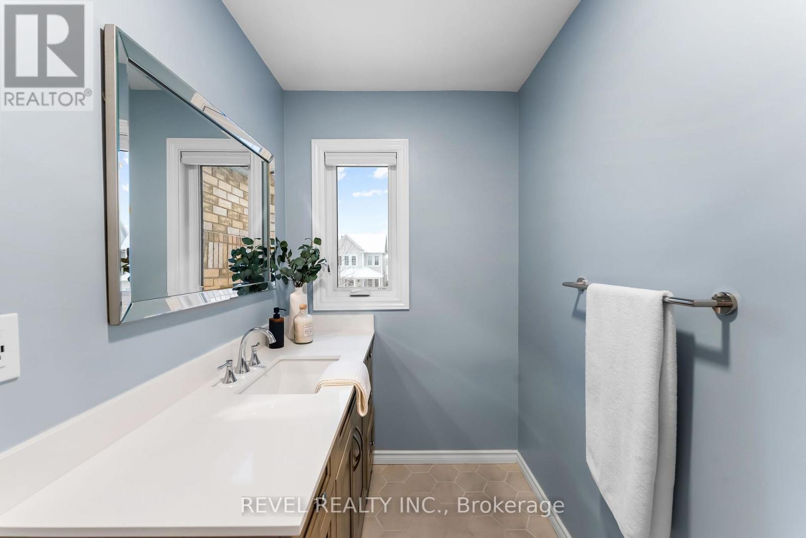 4 Howling Crescent, Ajax, ON - Indoor Photo Showing Bathroom