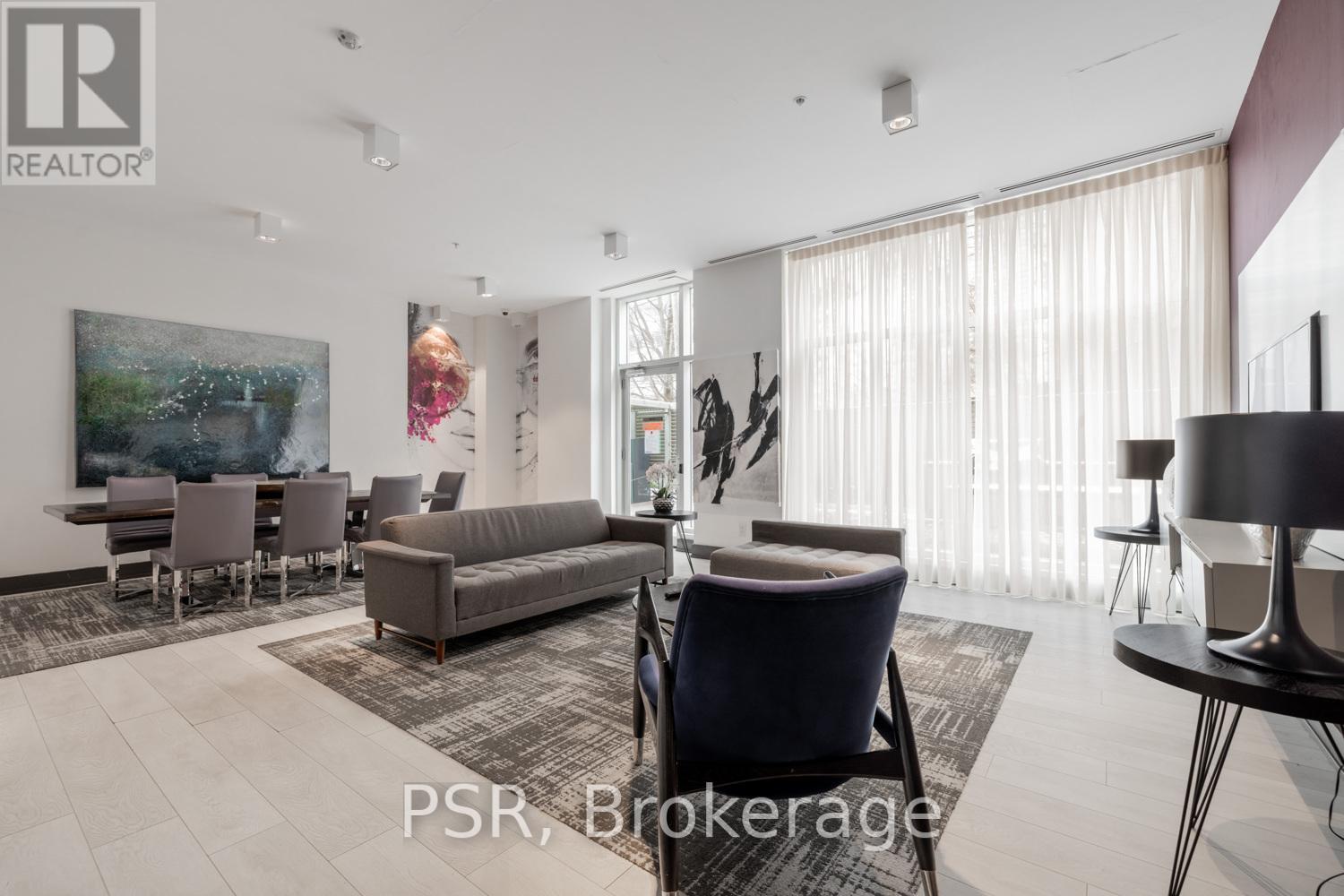 202 - 68 Merton Street, Toronto, ON - Indoor Photo Showing Other Room