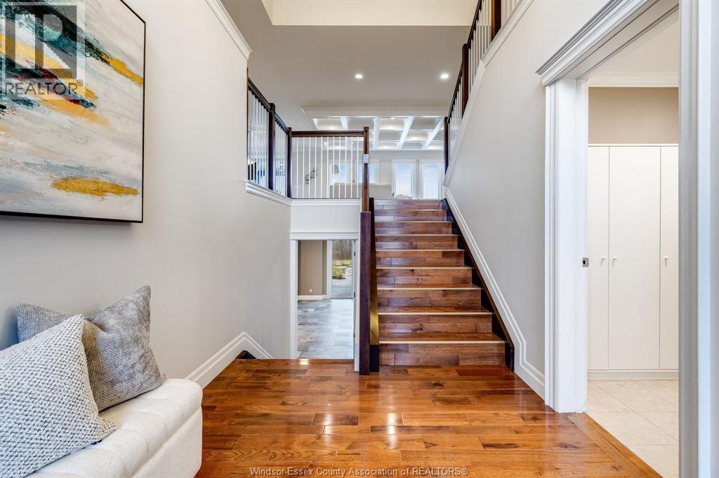 6 Two Creeks, Wheatley, ON - Indoor Photo Showing Other Room